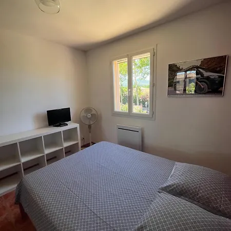 Grande Villa, Piscine, 4 Chambres, 15 Min *